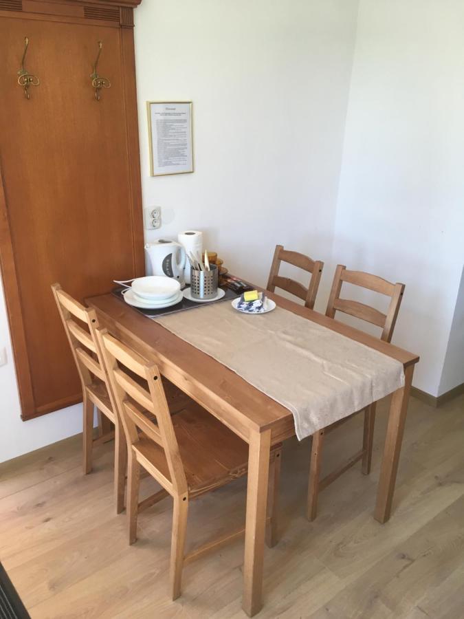 Jokai Vendeghaz Homokkomarom Buitenkant foto